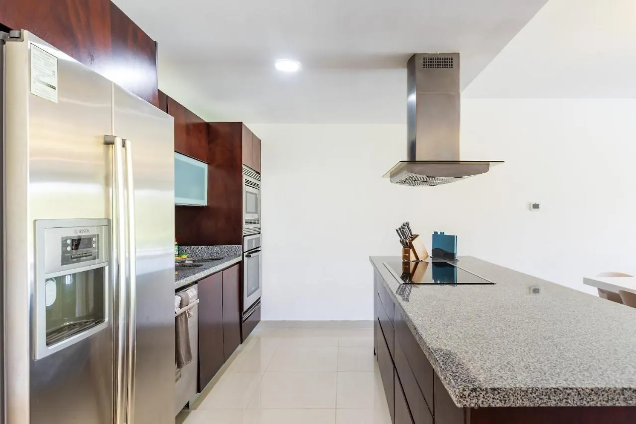 Casa Sueno Condo Playa del Carmen México